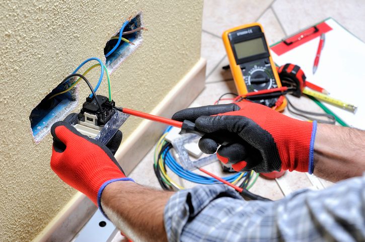 HR Phoenix Electrical & Plumbing Electrician