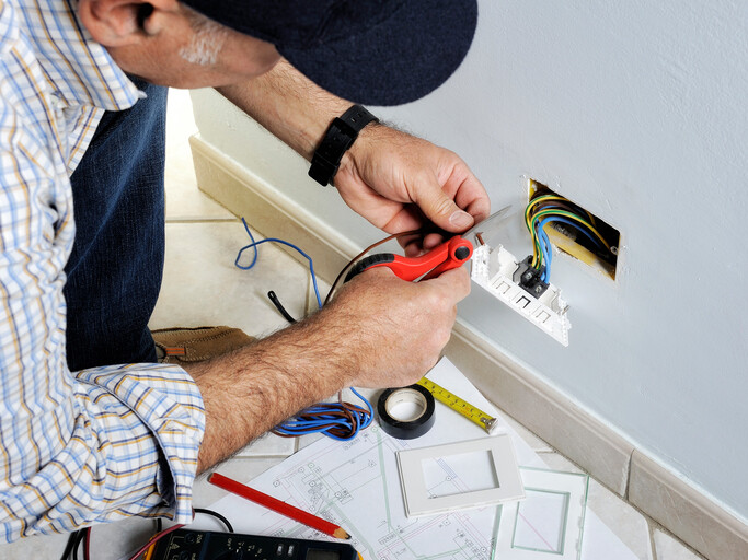 Outlets by HR Phoenix Electrical & Plumbing